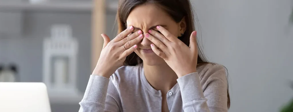 Do you think women are at greater risk of Age-related eye health problem?