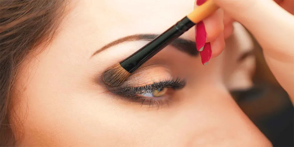 Is Your Make-Up Affecting Your Eyes?