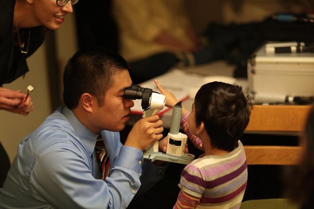 Importance of eye examination for your children