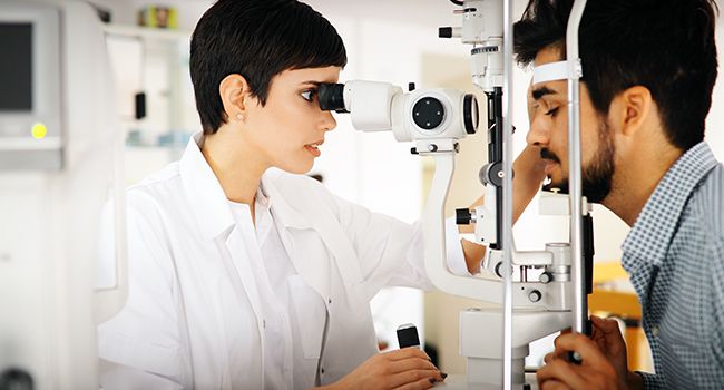 Looking for an eye specialist? Your search ends here